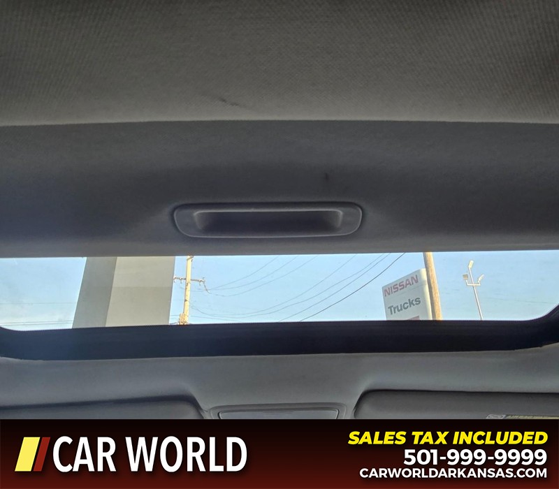 Honda CR-V Vehicle Full-screen Gallery Image 20