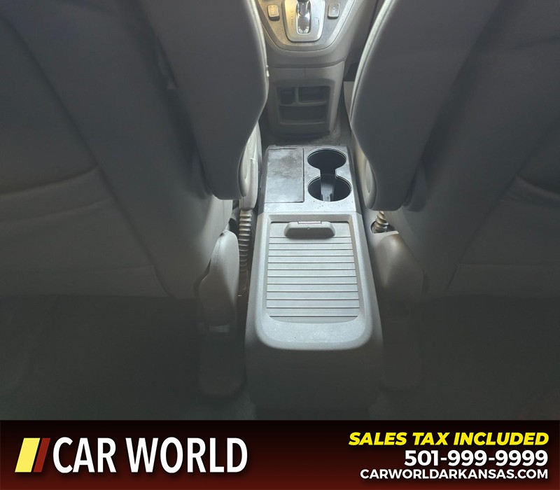 Honda CR-V Vehicle Full-screen Gallery Image 21