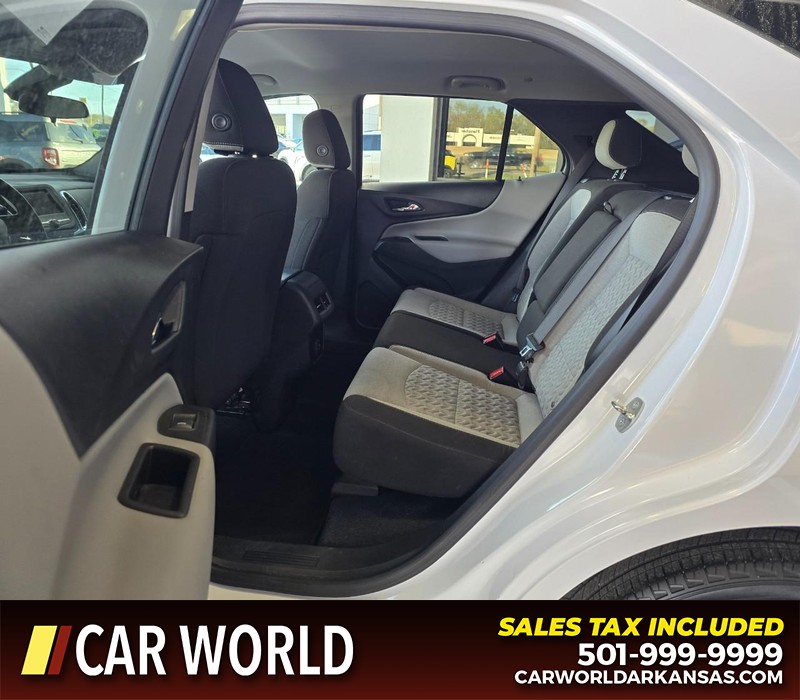 Chevrolet Equinox Vehicle Full-screen Gallery Image 10