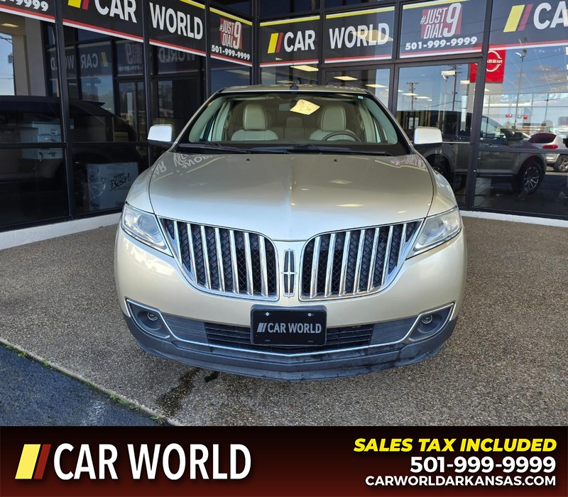 Lincoln MKX Vehicle Full-screen Gallery Image 2