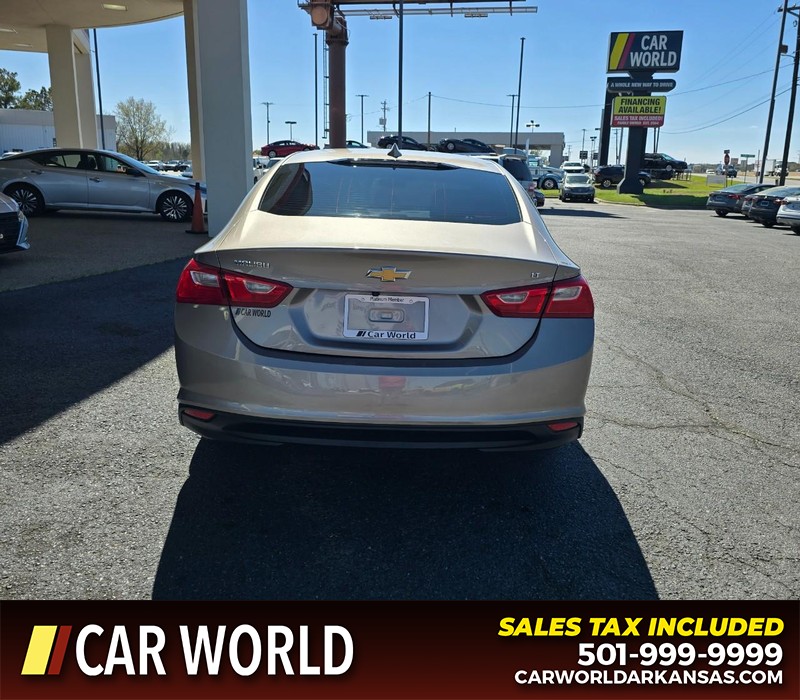 Chevrolet Malibu Vehicle Full-screen Gallery Image 5