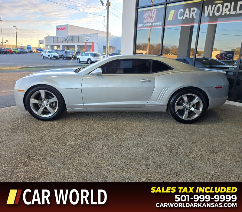 Chevrolet Camaro Vehicle Full-screen Gallery Image 4