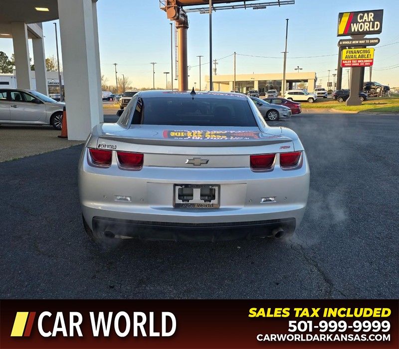 Chevrolet Camaro Vehicle Full-screen Gallery Image 5