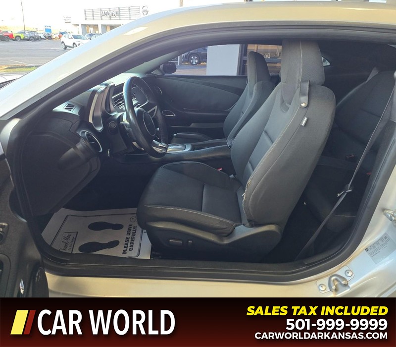 Chevrolet Camaro Vehicle Full-screen Gallery Image 8