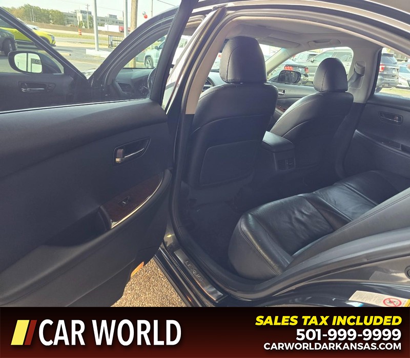 Lexus ES 350 Vehicle Full-screen Gallery Image 9