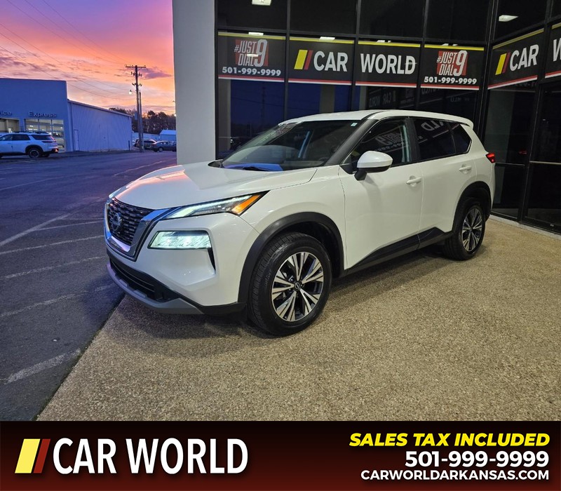 Nissan Rogue Vehicle Full-screen Gallery Image 3