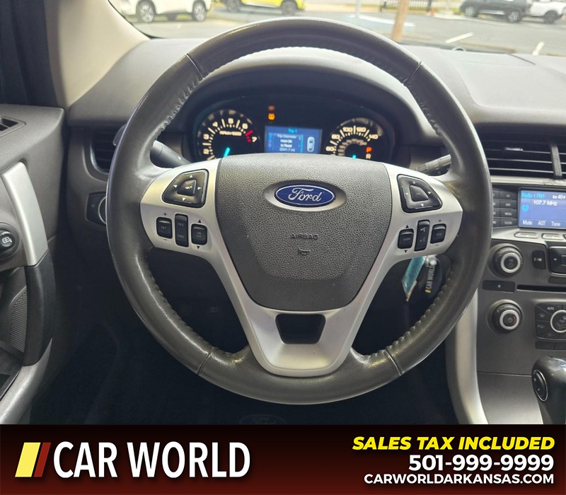 Ford Edge Vehicle Full-screen Gallery Image 15