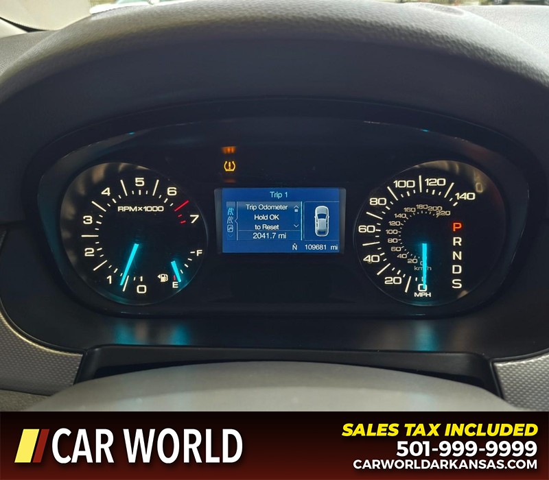 Ford Edge Vehicle Full-screen Gallery Image 17