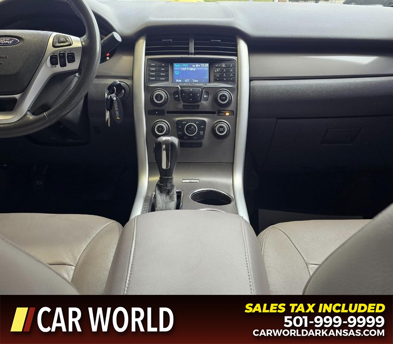 Ford Edge Vehicle Full-screen Gallery Image 18