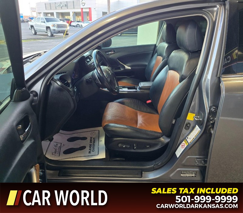 Lexus IS 250 Vehicle Full-screen Gallery Image 8