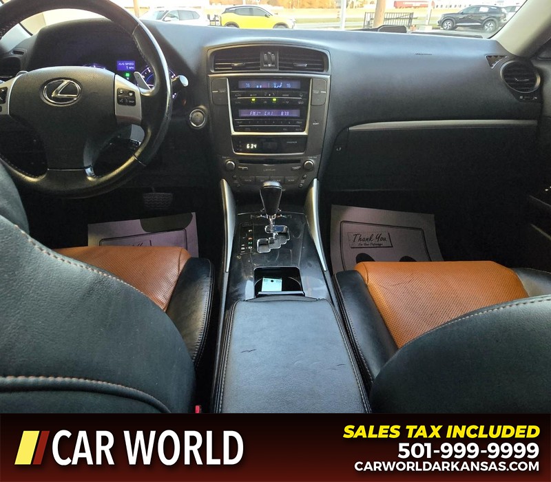 Lexus IS 250 Vehicle Full-screen Gallery Image 17