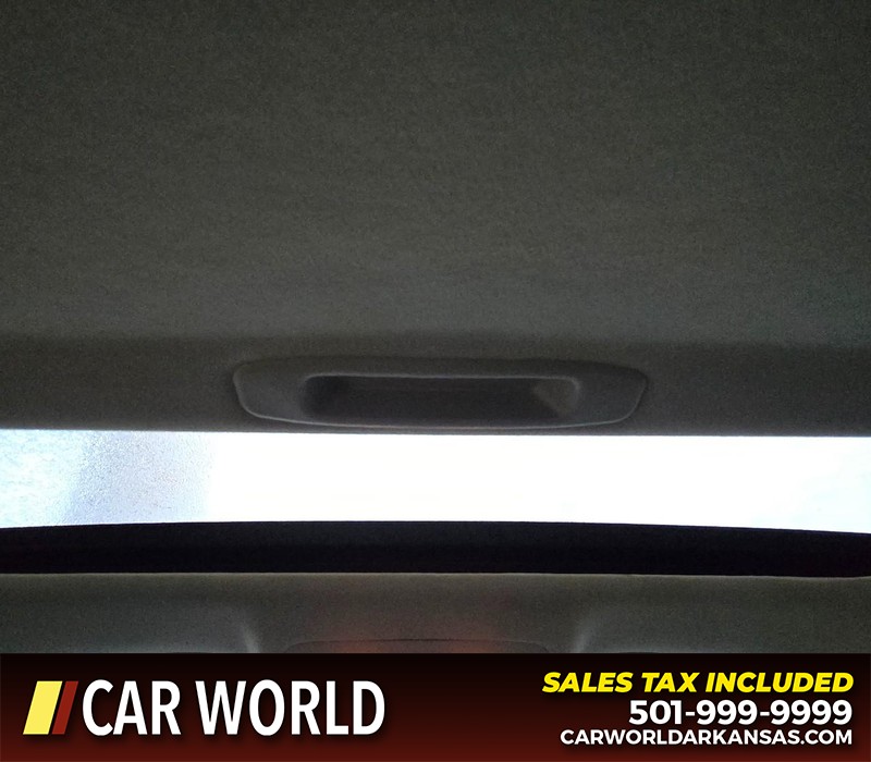 Lexus IS 250 Vehicle Full-screen Gallery Image 18