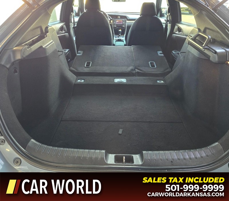 Honda Civic Hatchback Vehicle Full-screen Gallery Image 14