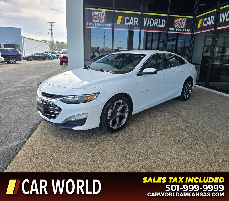 Chevrolet Malibu Vehicle Full-screen Gallery Image 3