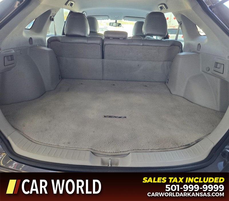 Toyota Venza Vehicle Full-screen Gallery Image 13