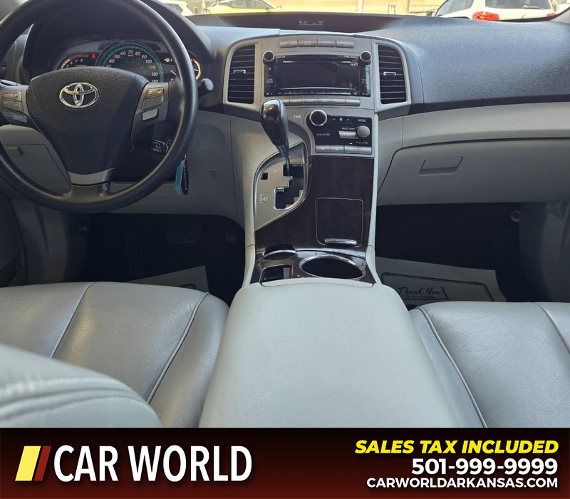 Toyota Venza Vehicle Full-screen Gallery Image 17