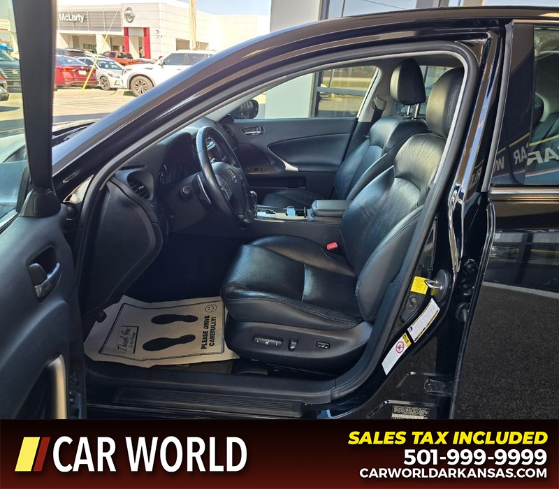 Lexus IS 250 Vehicle Full-screen Gallery Image 8