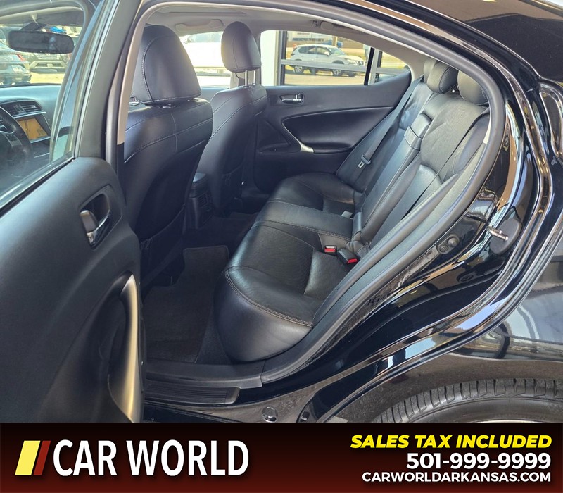 Lexus IS 250 Vehicle Full-screen Gallery Image 10