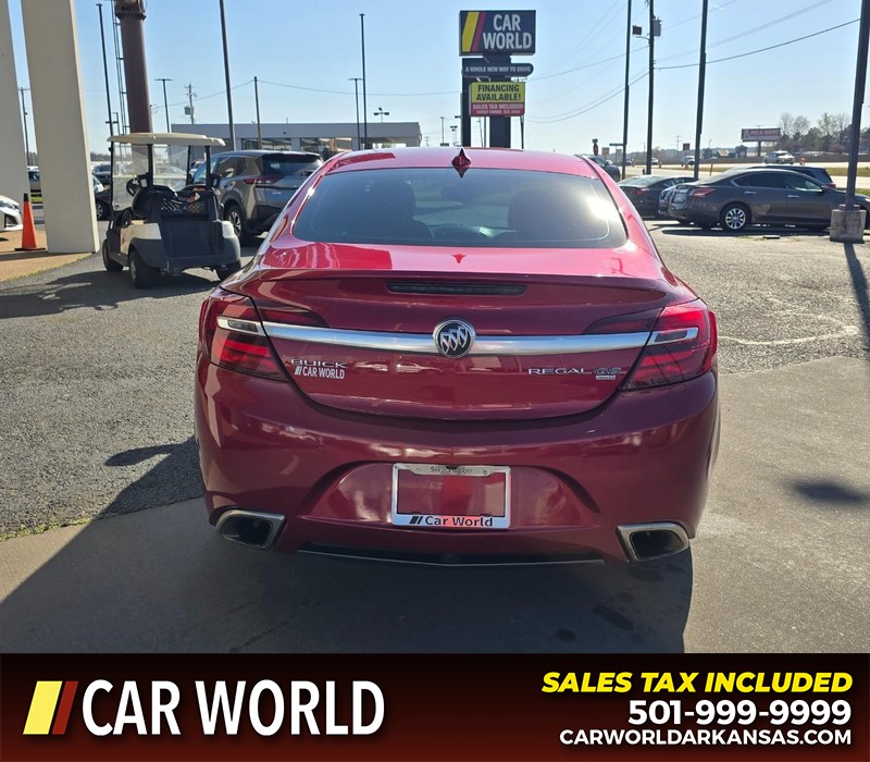 Buick Regal Vehicle Full-screen Gallery Image 5