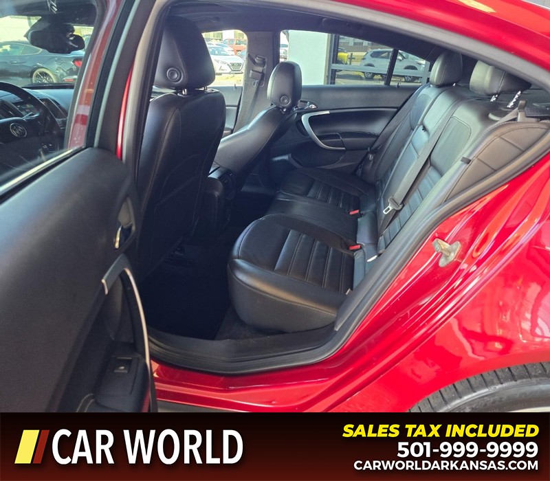 Buick Regal Vehicle Full-screen Gallery Image 10