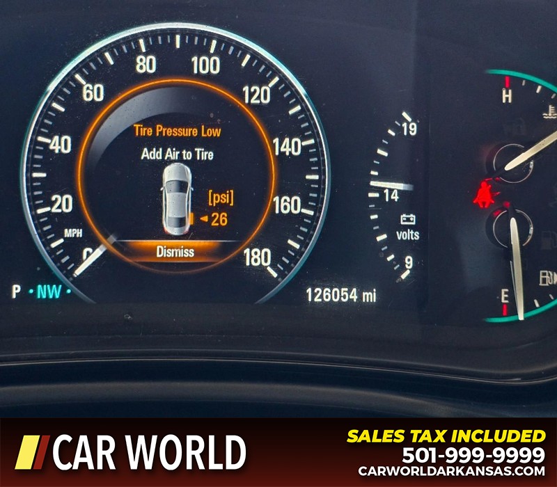 Buick Regal Vehicle Full-screen Gallery Image 16