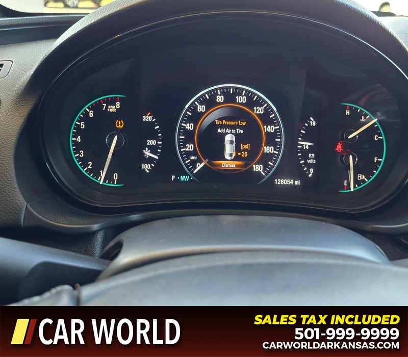 Buick Regal Vehicle Full-screen Gallery Image 17