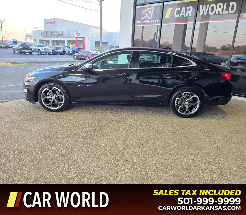 Chevrolet Malibu Vehicle Full-screen Gallery Image 4