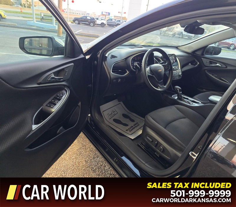 Chevrolet Malibu Vehicle Full-screen Gallery Image 7