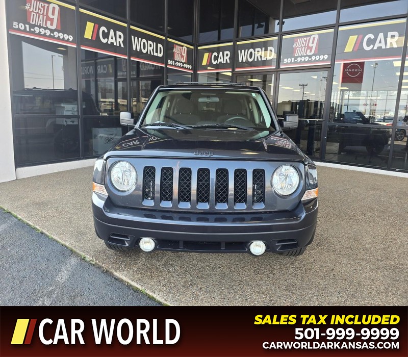 Jeep Patriot Vehicle Full-screen Gallery Image 2