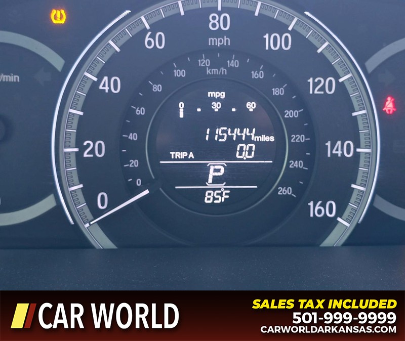 Honda Accord Sedan Vehicle Full-screen Gallery Image 15