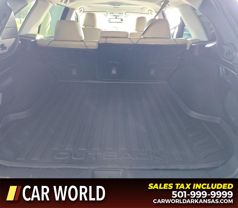 Subaru Outback Vehicle Full-screen Gallery Image 12