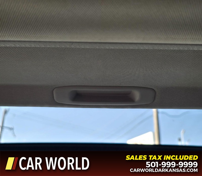 Subaru Outback Vehicle Full-screen Gallery Image 18