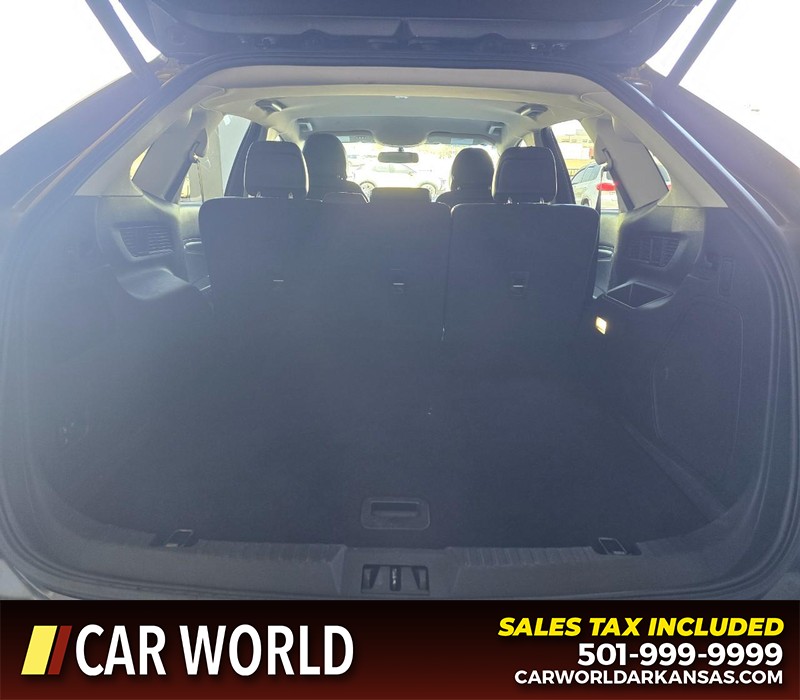 Ford Edge Vehicle Full-screen Gallery Image 14