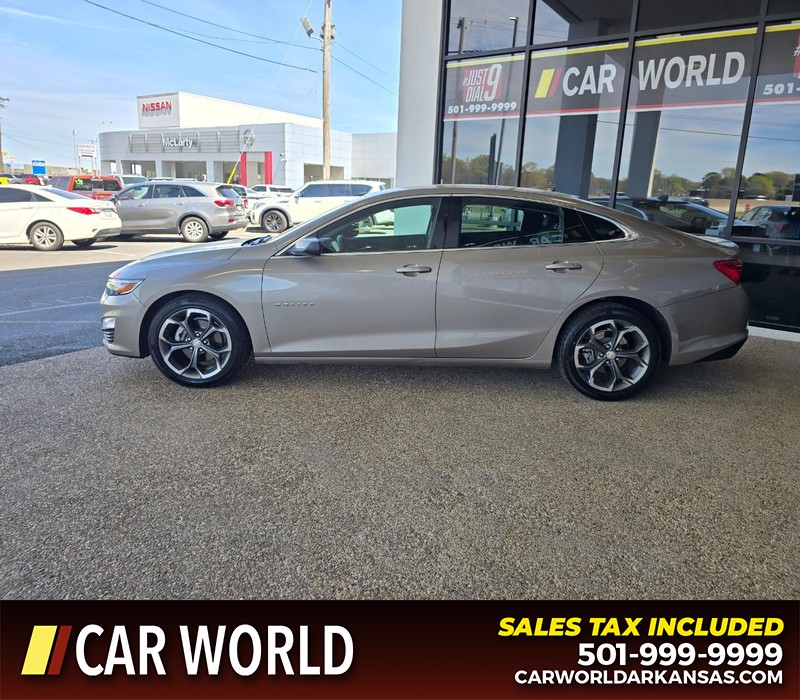 Chevrolet Malibu Vehicle Full-screen Gallery Image 4