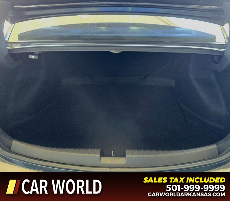 Acura ILX Vehicle Full-screen Gallery Image 13