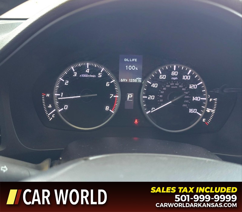 Acura ILX Vehicle Full-screen Gallery Image 16