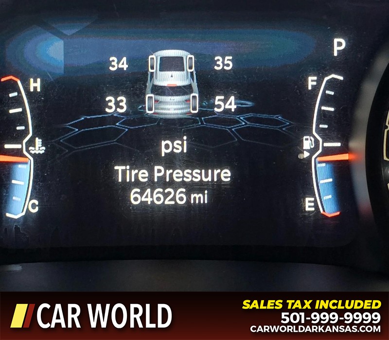 Jeep Compass Vehicle Full-screen Gallery Image 16