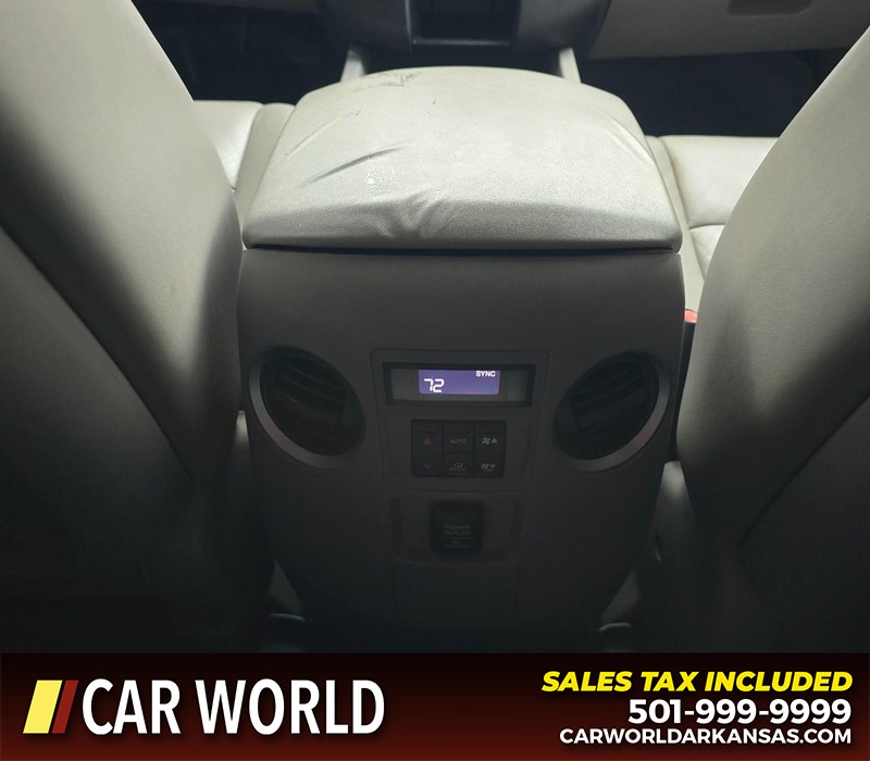 Honda Pilot Vehicle Full-screen Gallery Image 24