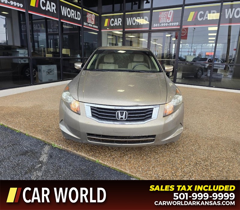 Honda Accord Sedan Vehicle Full-screen Gallery Image 2