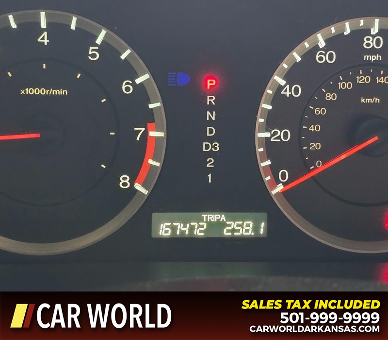 Honda Accord Sedan Vehicle Full-screen Gallery Image 15