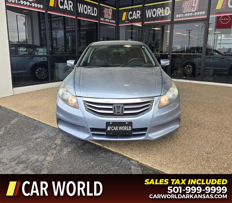 Honda Accord Sedan Vehicle Full-screen Gallery Image 2