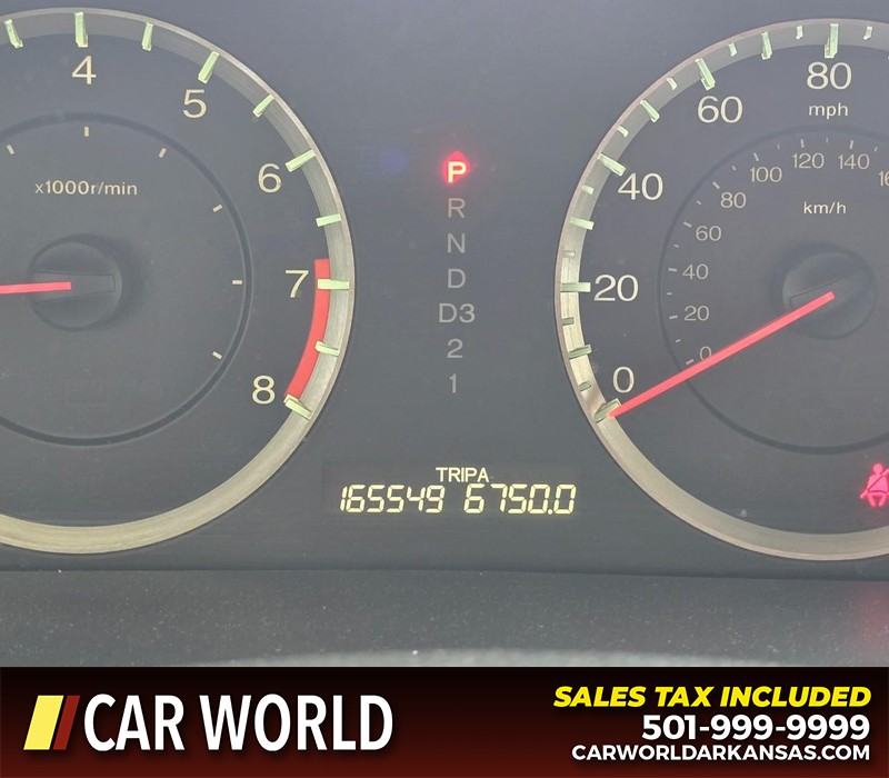 Honda Accord Sedan Vehicle Full-screen Gallery Image 15