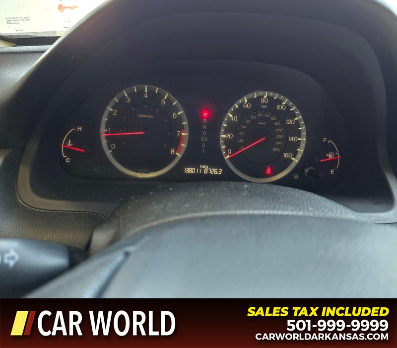 Honda Accord Sedan Vehicle Full-screen Gallery Image 16