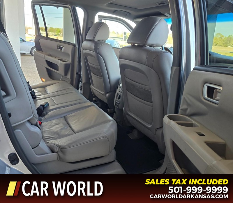 Honda Pilot Vehicle Full-screen Gallery Image 13