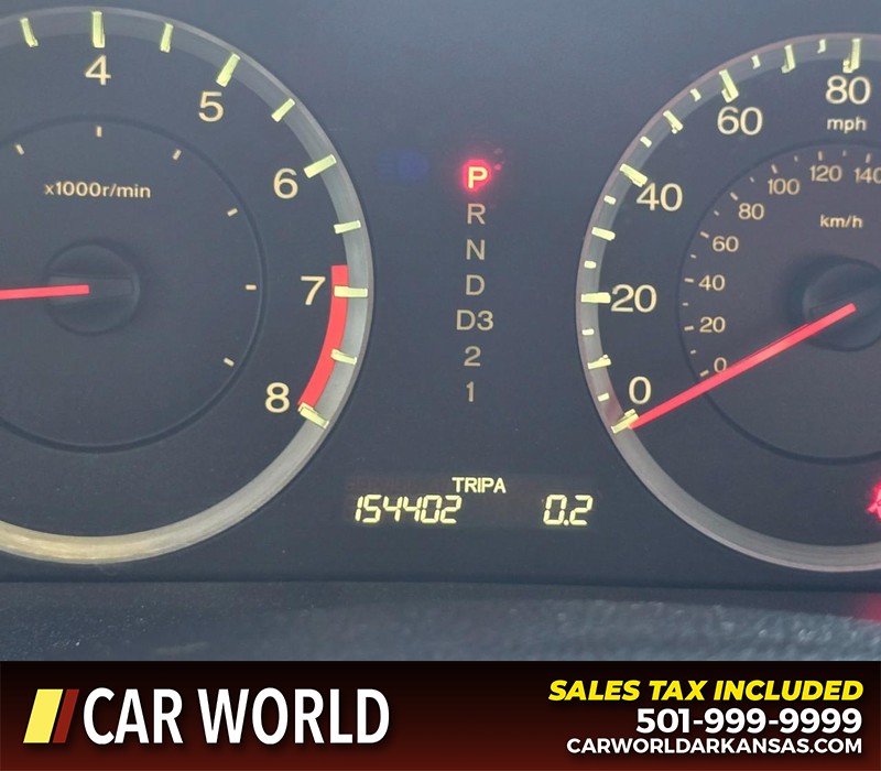 Honda Accord Sedan Vehicle Full-screen Gallery Image 15