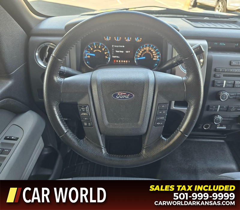 Ford F-150 Vehicle Full-screen Gallery Image 16