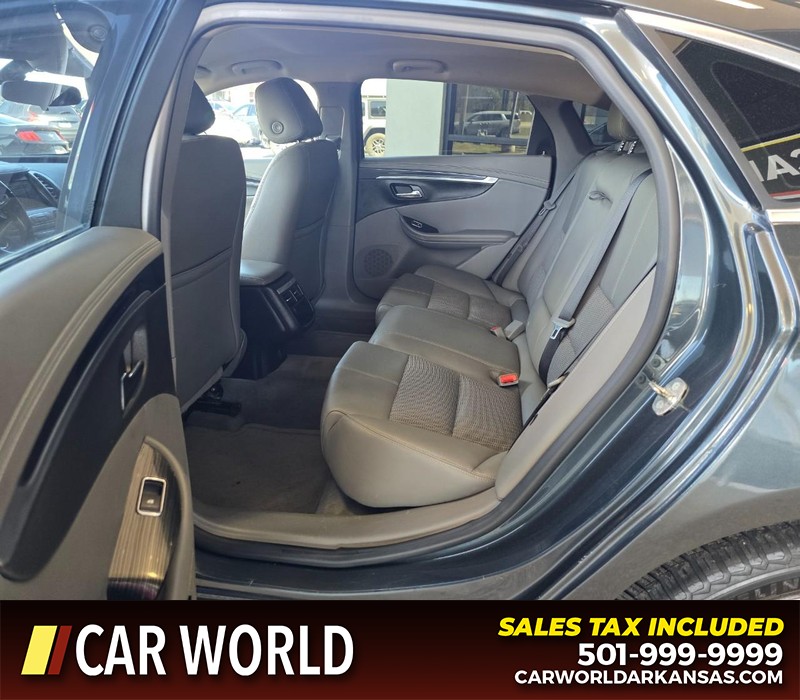 Chevrolet Impala Vehicle Full-screen Gallery Image 10