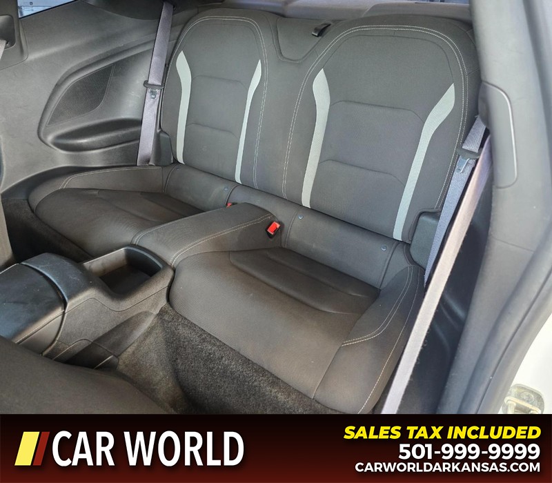 Chevrolet Camaro Vehicle Full-screen Gallery Image 9