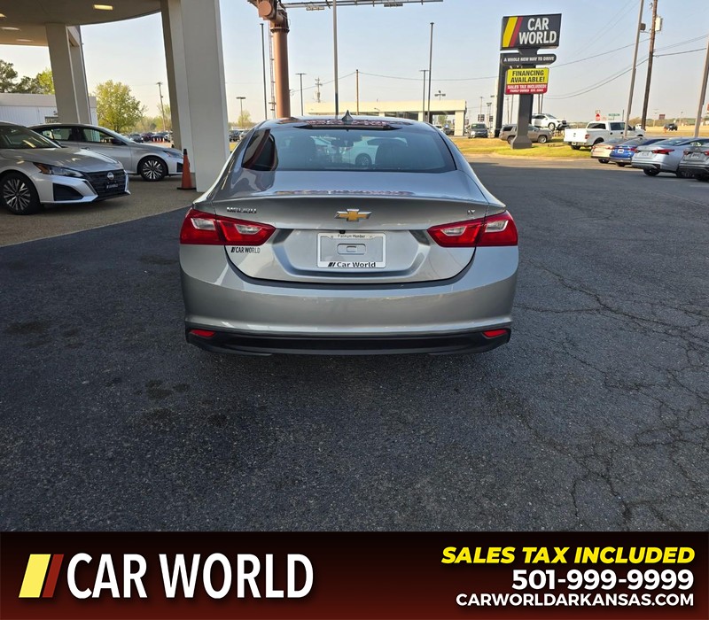 Chevrolet Malibu Vehicle Full-screen Gallery Image 5