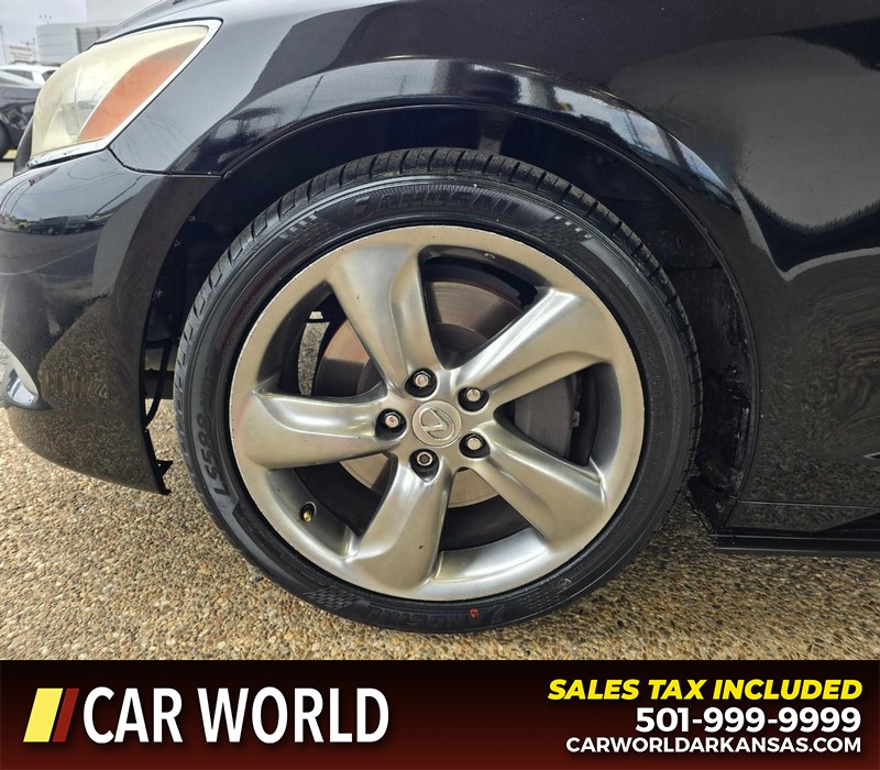 Lexus GS 350 Vehicle Full-screen Gallery Image 6